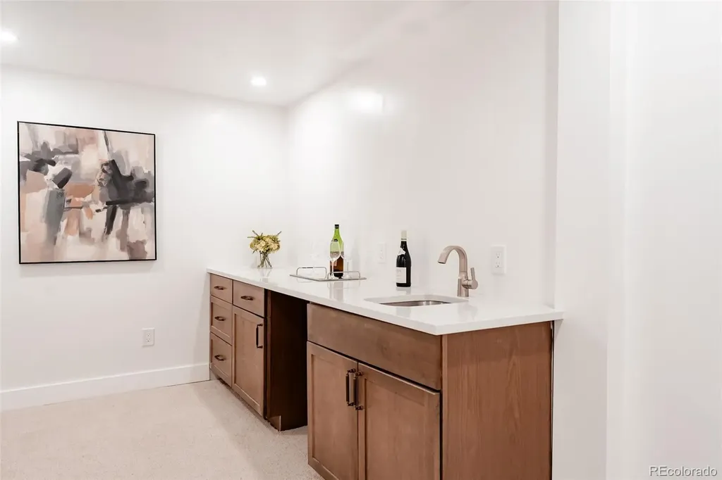 2352 Raleigh Street Denver CO 80219