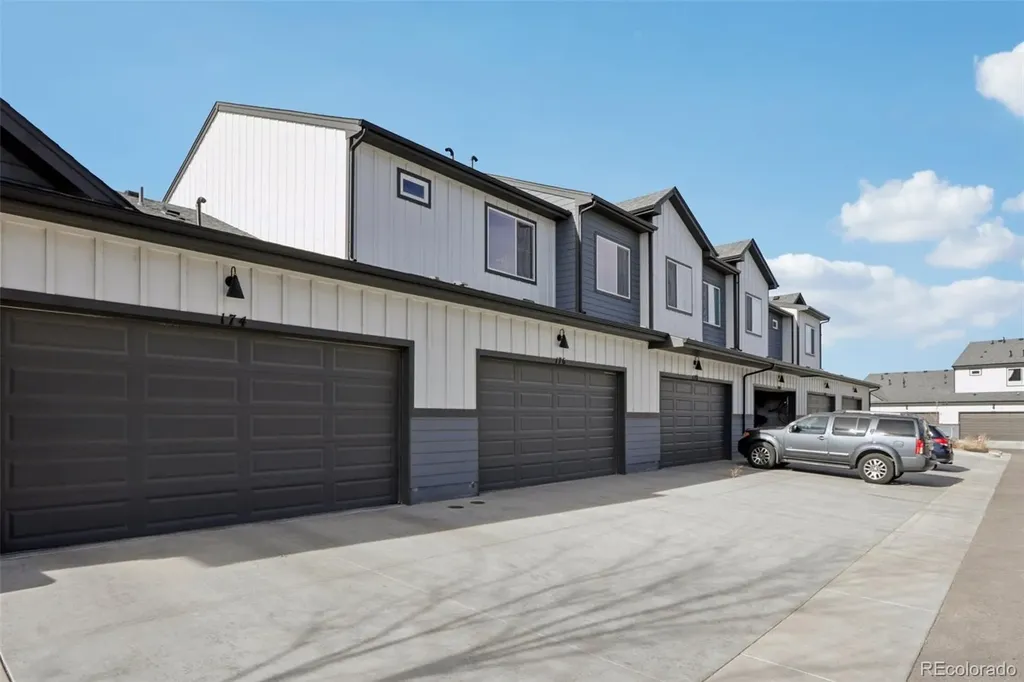 176 High Point Drive Longmont CO 80504