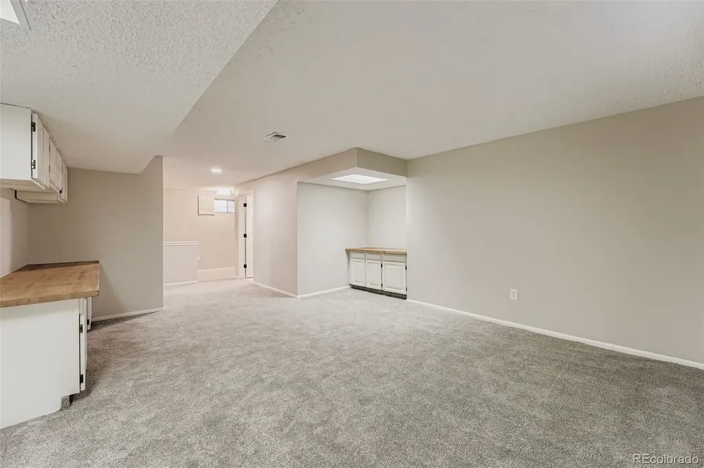 2800 S Heather Gardens Way Aurora CO 80014