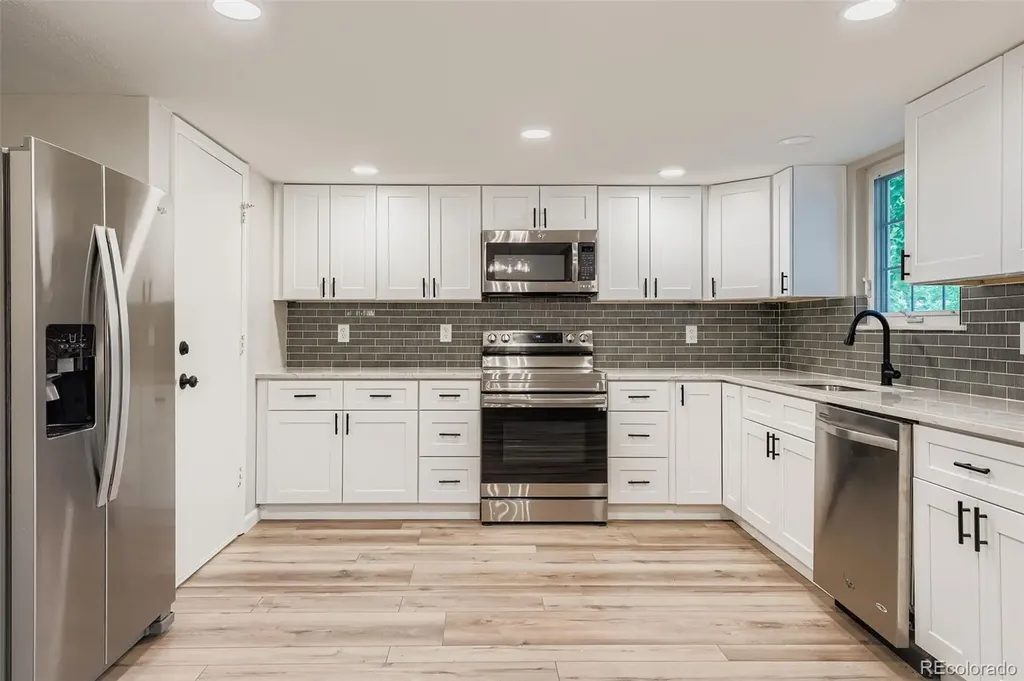 2800 S Heather Gardens Way Aurora CO 80014