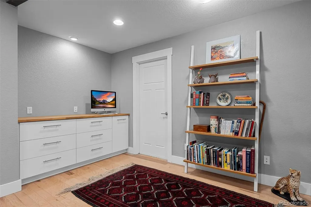 8323 E 29th Place Denver CO 80238
