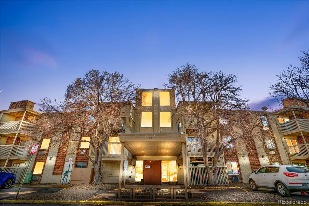 1306 S Parker Road Denver CO 80231