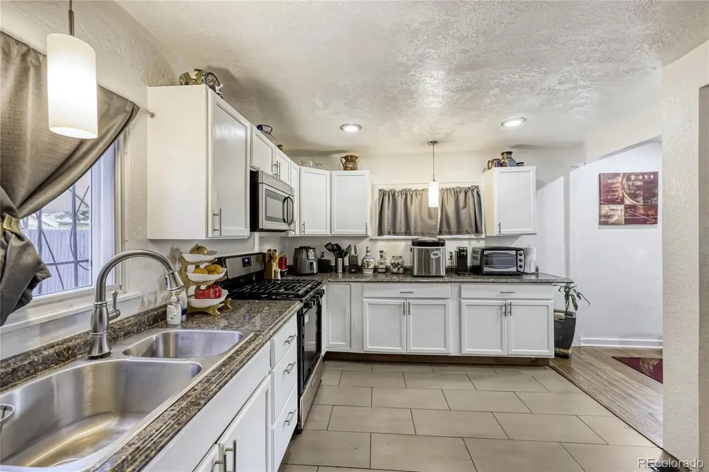 4664 Clayton Street Denver CO 80216
