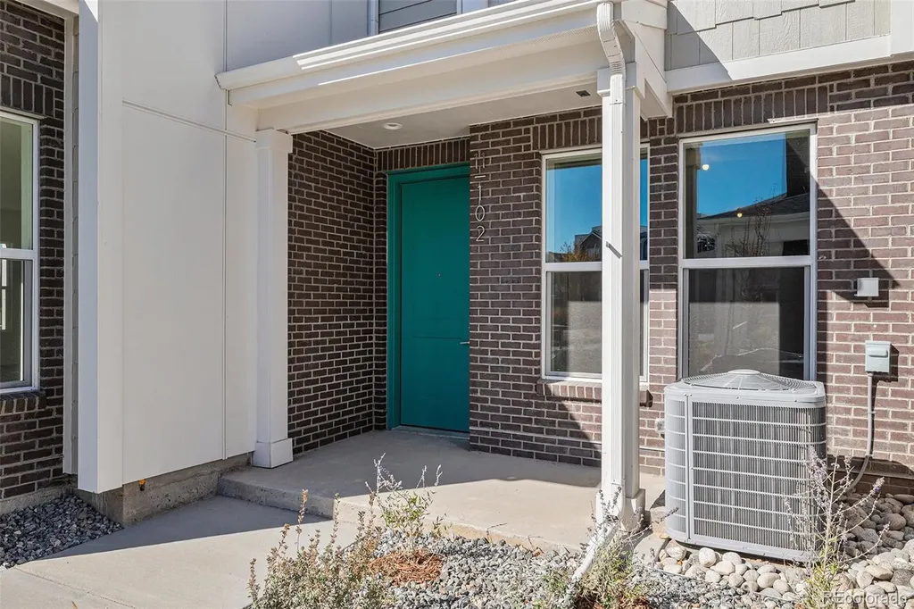 888 S Valentia Street Denver CO 80247
