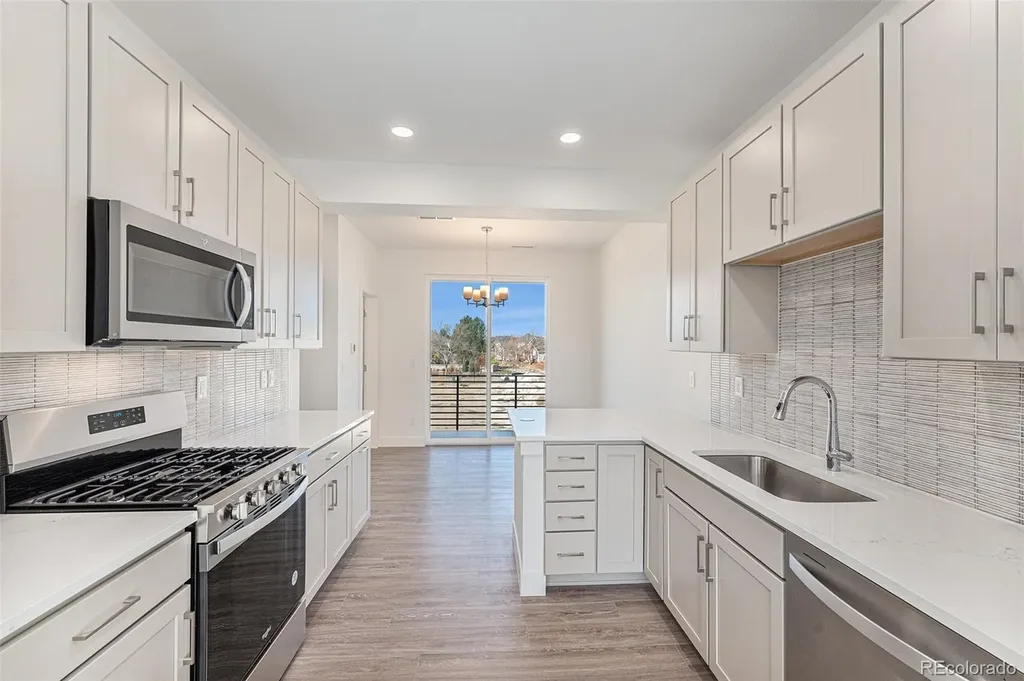 888 S Valentia Street Denver CO 80247