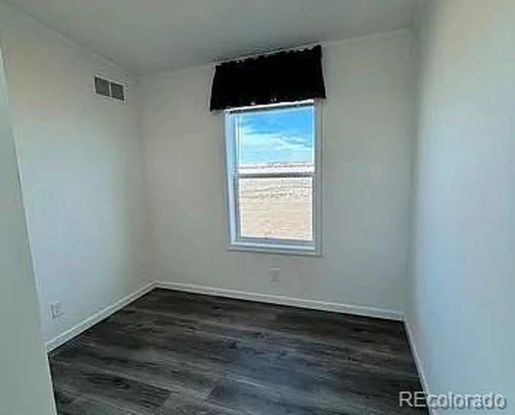 60106 County Road 21 Carr CO 80612