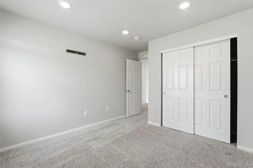 5099 S Robb Street Littleton CO 80127