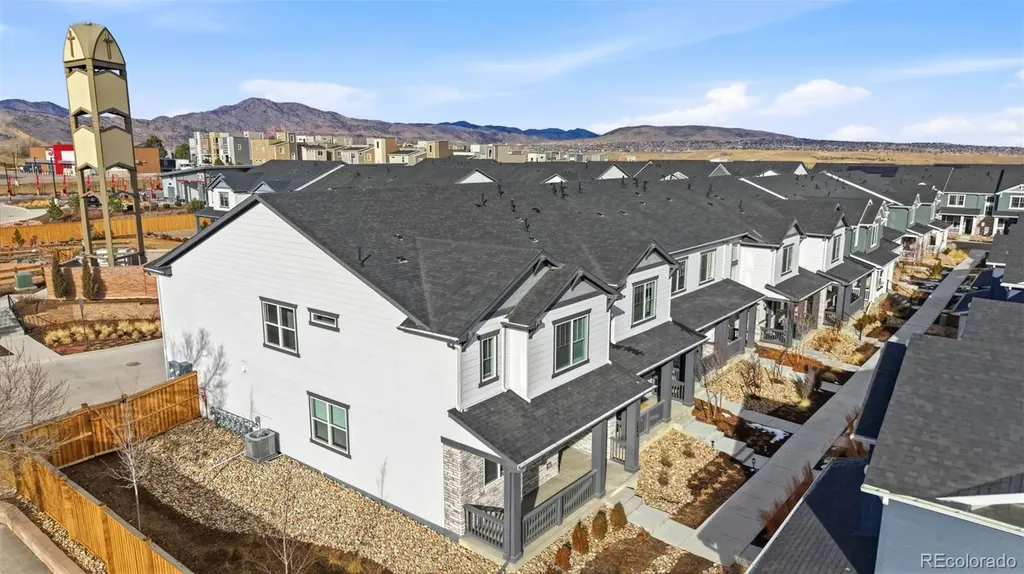 5099 S Robb Street Littleton CO 80127