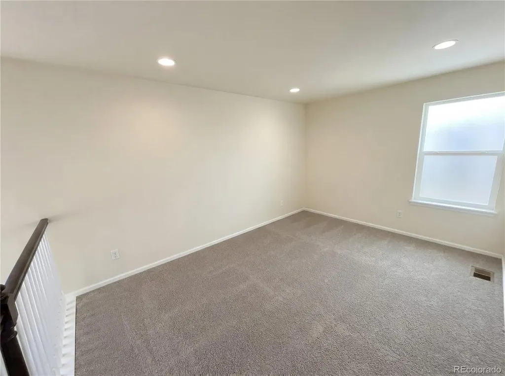 6334 N Ensenada Court Aurora CO 80019