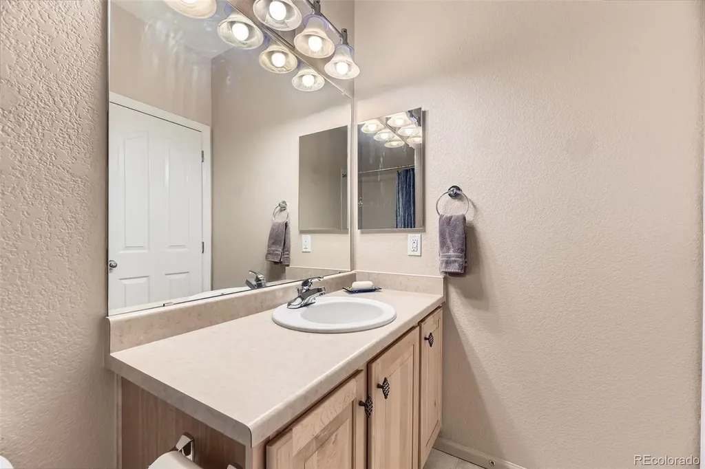 10578 Parkington Lane Highlands Ranch CO 80126