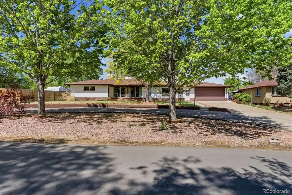 5341 Columbine Lane Denver CO 80221