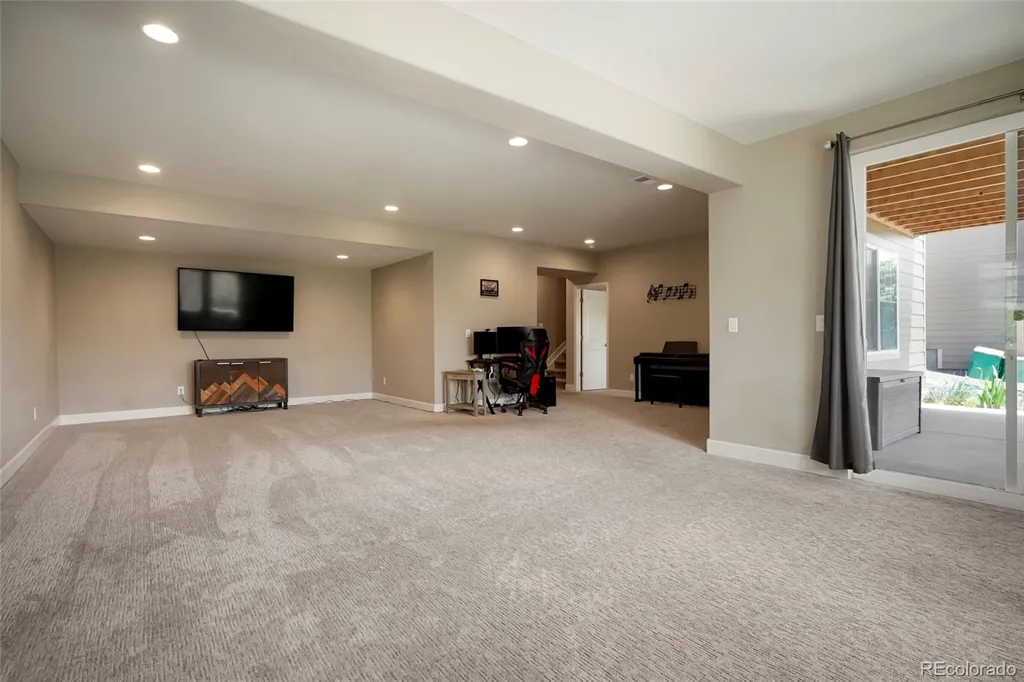 6040 Clover Ridge Circle Castle Rock CO 80104