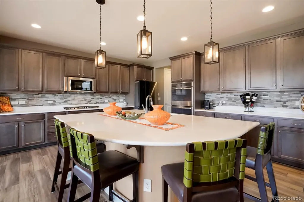 6040 Clover Ridge Circle Castle Rock CO 80104