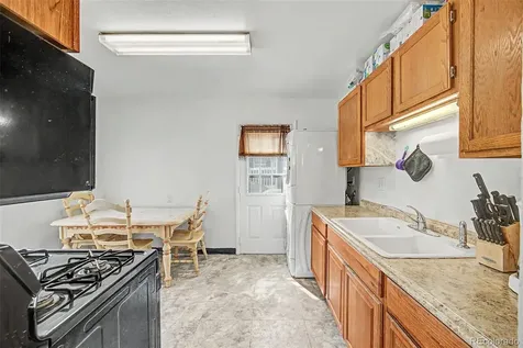 4433 W Dakota Avenue Denver CO 80219