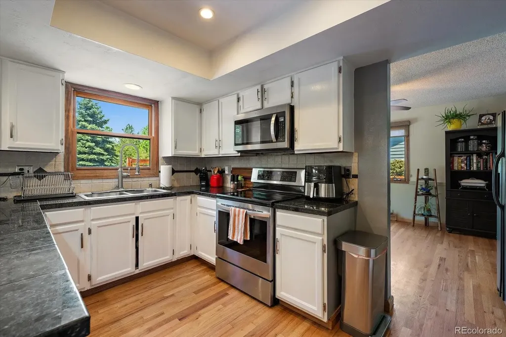 7921 S Cedar Street Littleton CO 80120