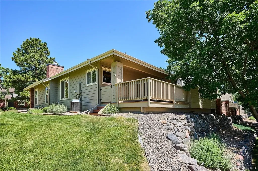 22 Pinyon Pine Road Littleton CO 80127