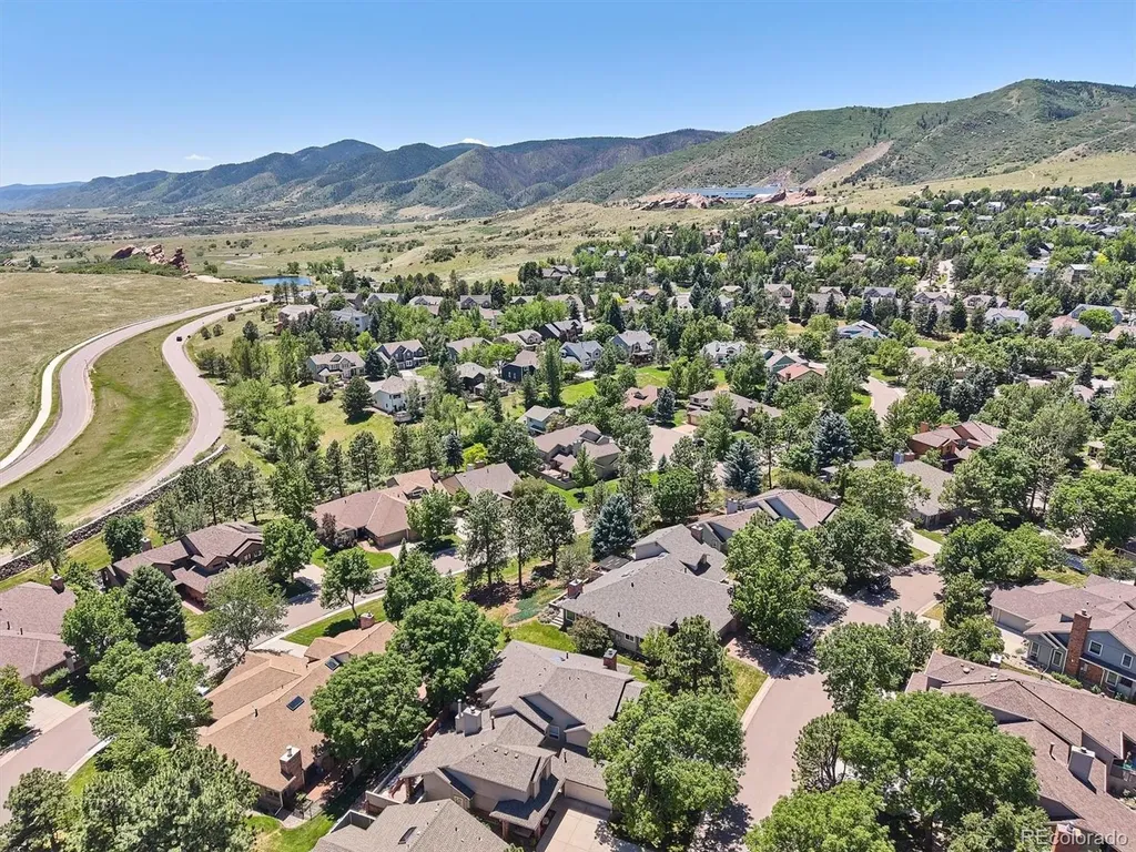 22 Pinyon Pine Road Littleton CO 80127
