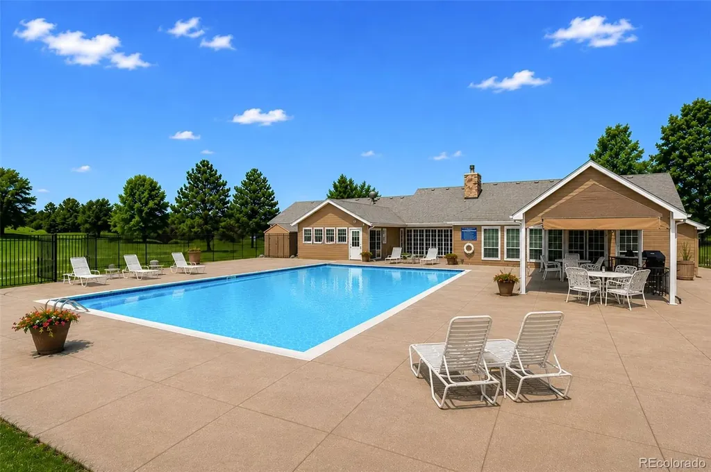 15 Tamerlain Court Littleton CO 80130