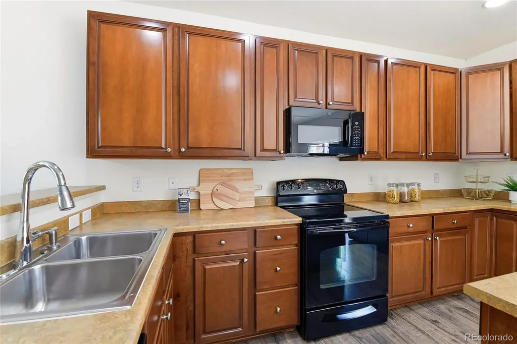 22780 E Briarwood Place Aurora CO 80016