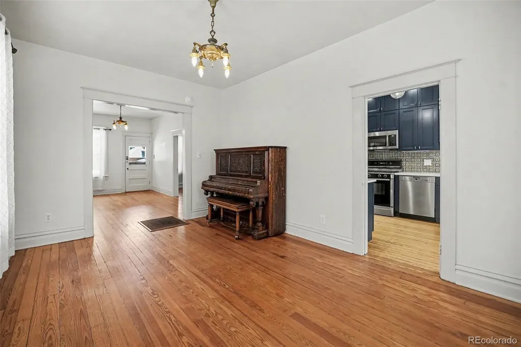 3427 Meade Street Denver CO 80211