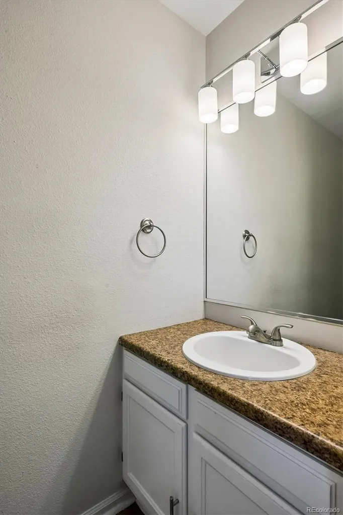 11601 E Cornell Circle Aurora CO 80014