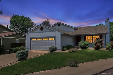 8954 S Round Rock Street Littleton CO 80126