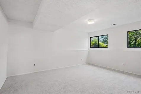 8954 S Round Rock Street Littleton CO 80126