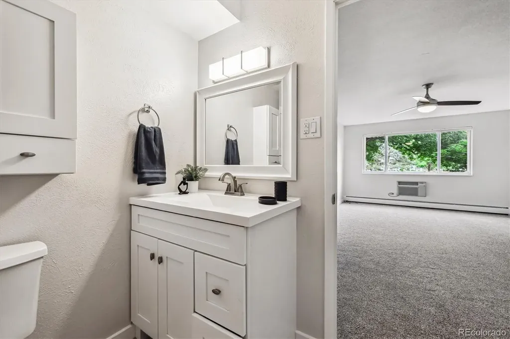 650 S Alton Way Denver CO 80247