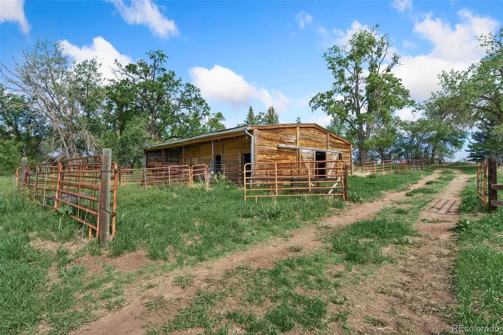 13580 N 87th Street Longmont CO 80503