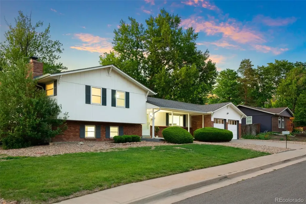 8601 E Layton Avenue Denver CO 80237