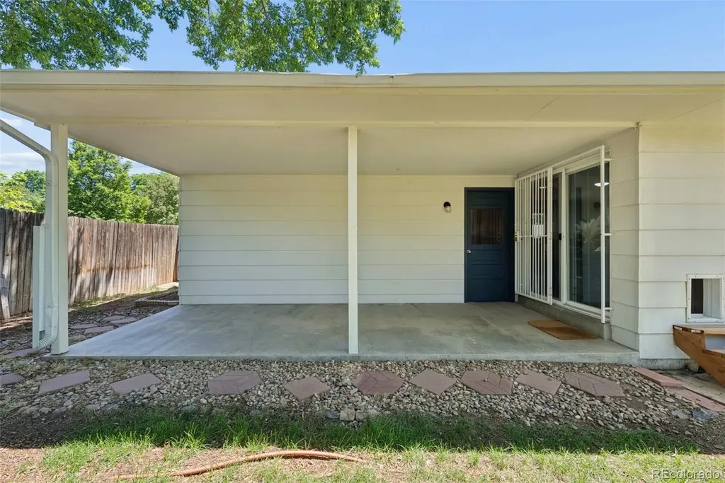 8601 E Layton Avenue Denver CO 80237