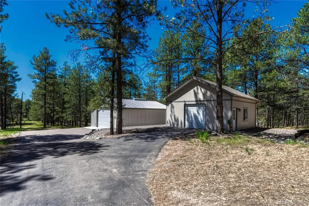 4726 Pinon Drive Elizabeth CO 80107