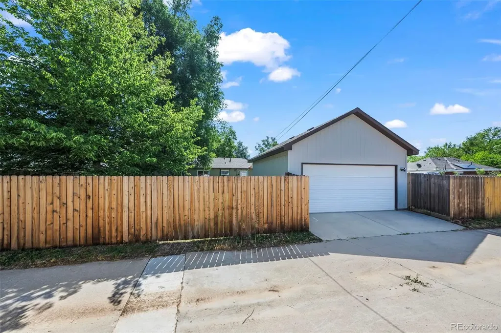 3051 Grape Street Denver CO 80207