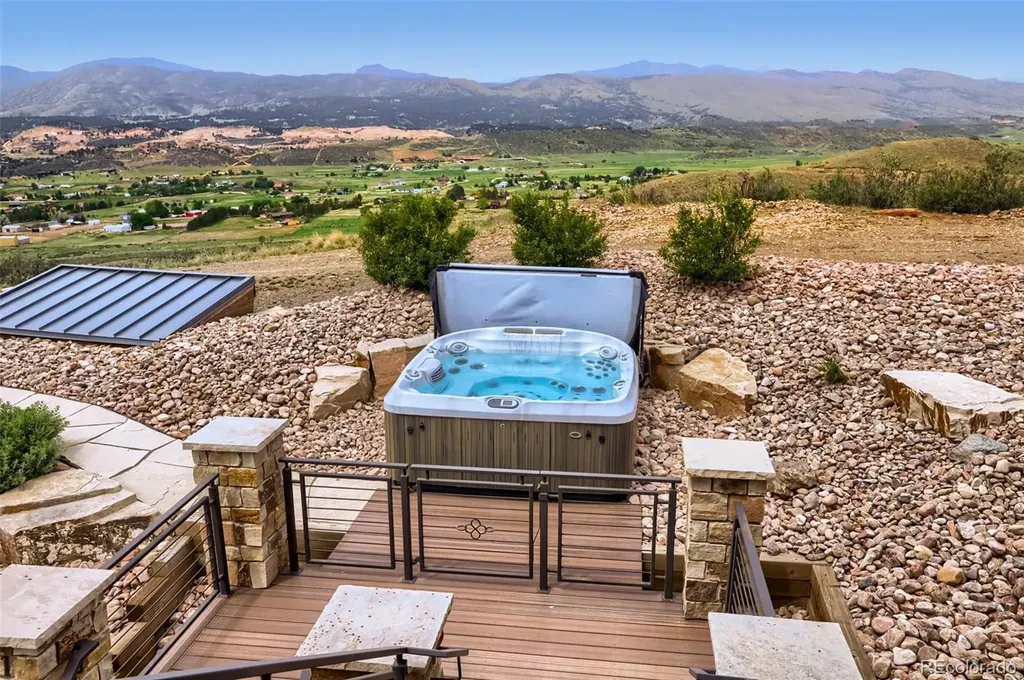 6000 Soaring Eagle Pass Loveland CO 80538
