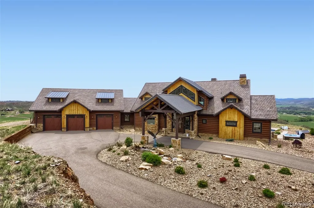 6000 Soaring Eagle Pass Loveland CO 80538