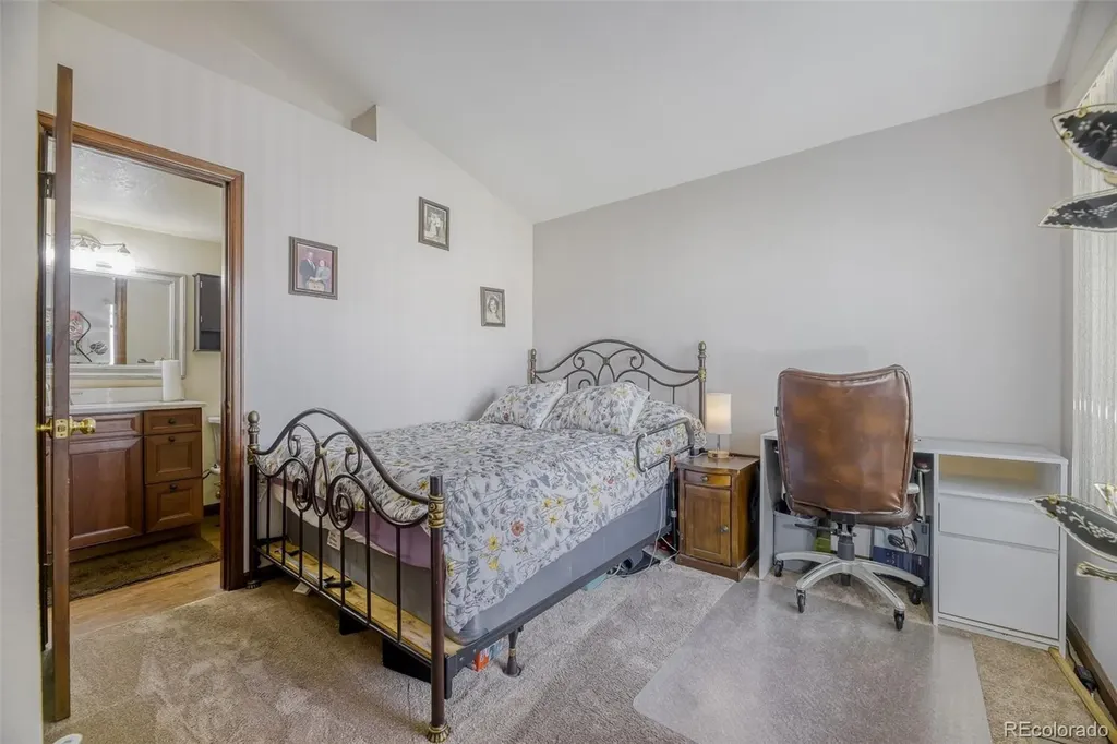 5930 S Jellison Street Littleton CO 80123