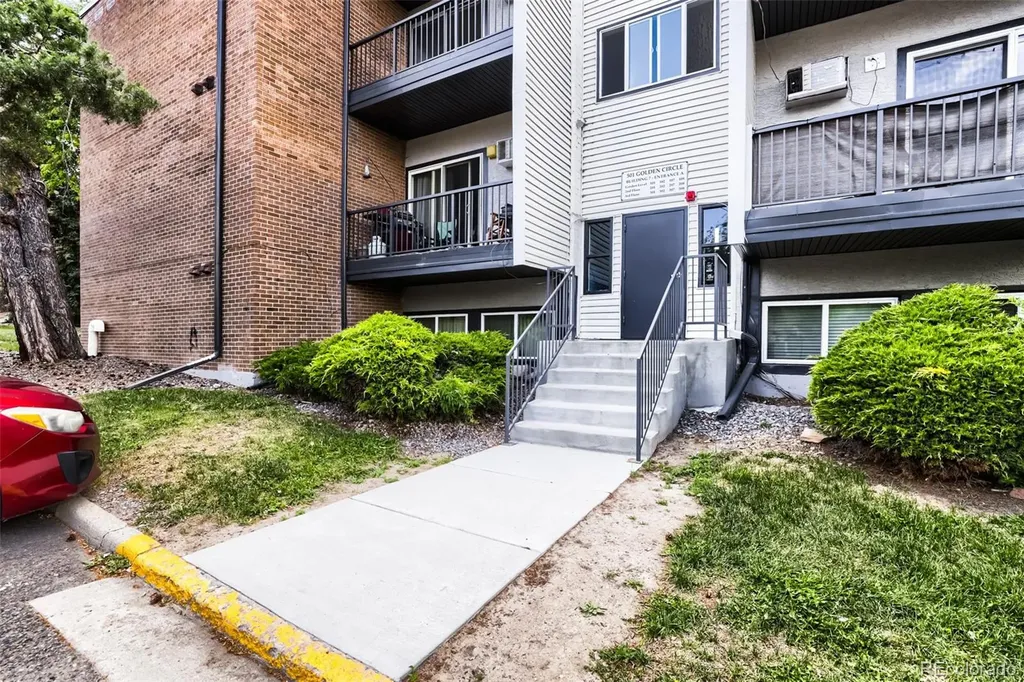 501 Golden Circle Golden CO 80401