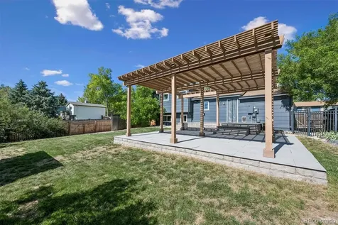 1808 Cedar Street Broomfield CO 80020