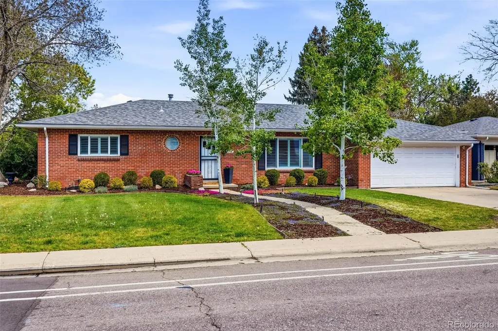 Denver CO, 3701 E Dartmouth Avenue