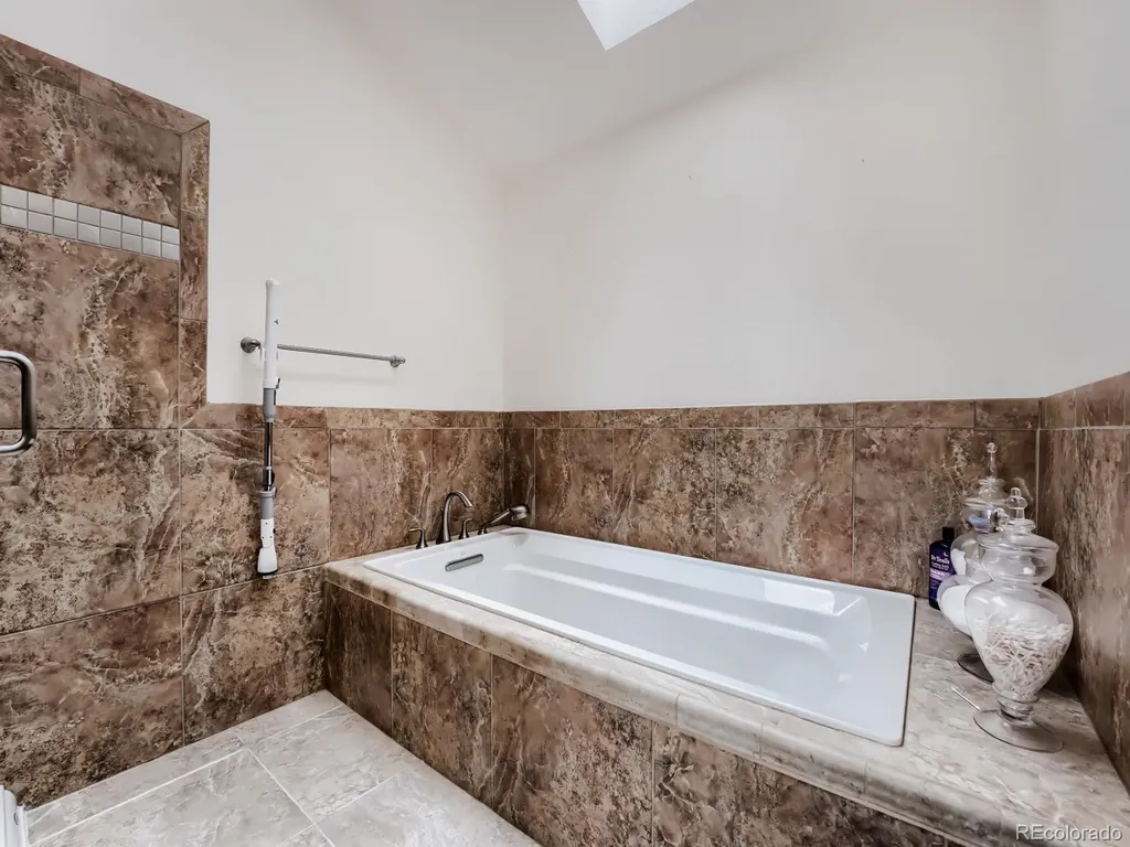 17572 Wesley Place Aurora CO 80013