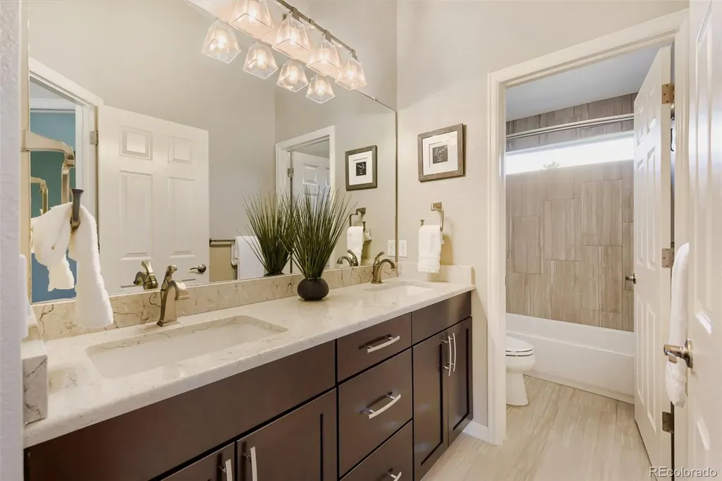 8658 Aberdeen Circle Highlands Ranch CO 80130