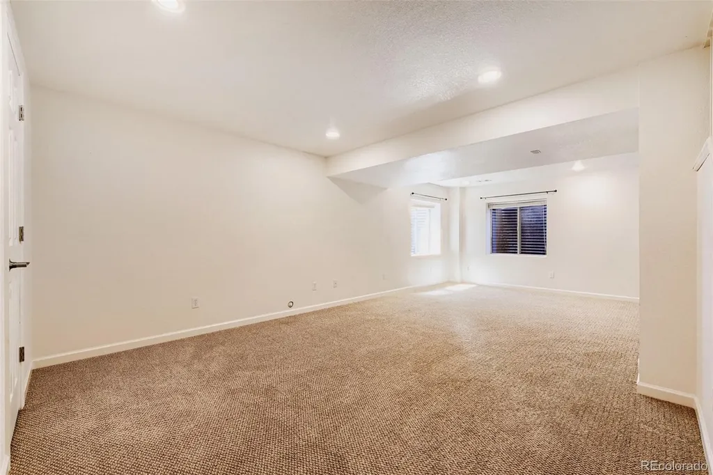 8658 Aberdeen Circle Highlands Ranch CO 80130