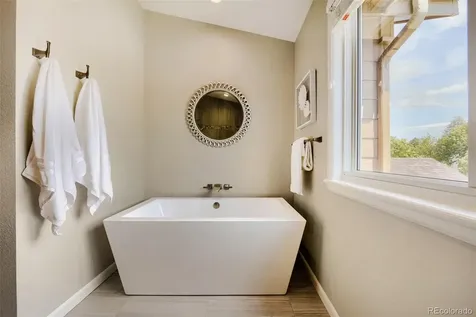 8658 Aberdeen Circle Highlands Ranch CO 80130