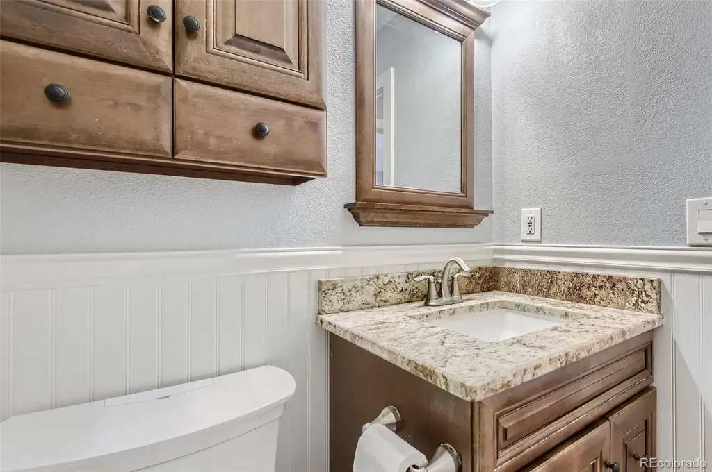 18938 E Utah Circle Aurora CO 80017