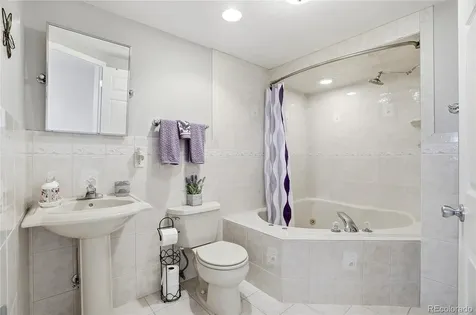 9054 W 103rd Avenue Broomfield CO 80021