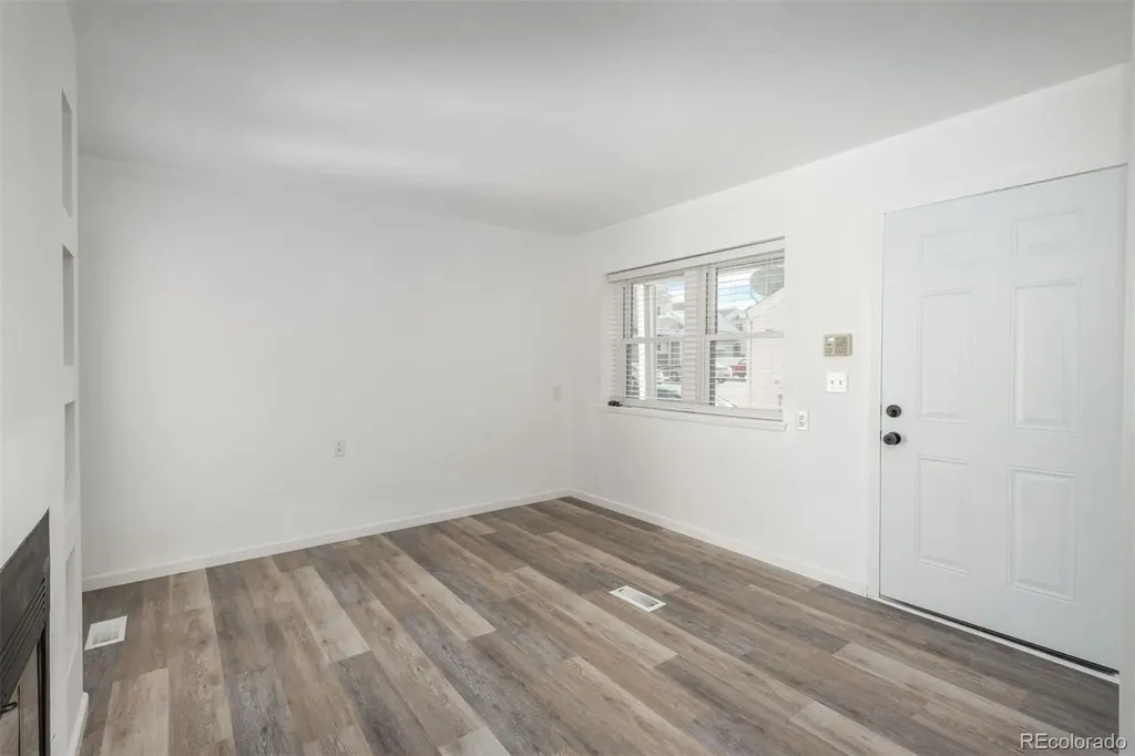 961 S Pitkin Court Aurora CO 80017