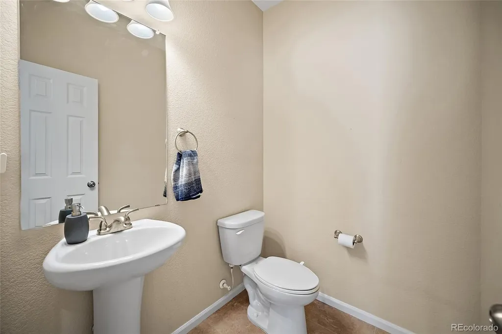 8345 Longleaf Lane Colorado Springs CO 80927