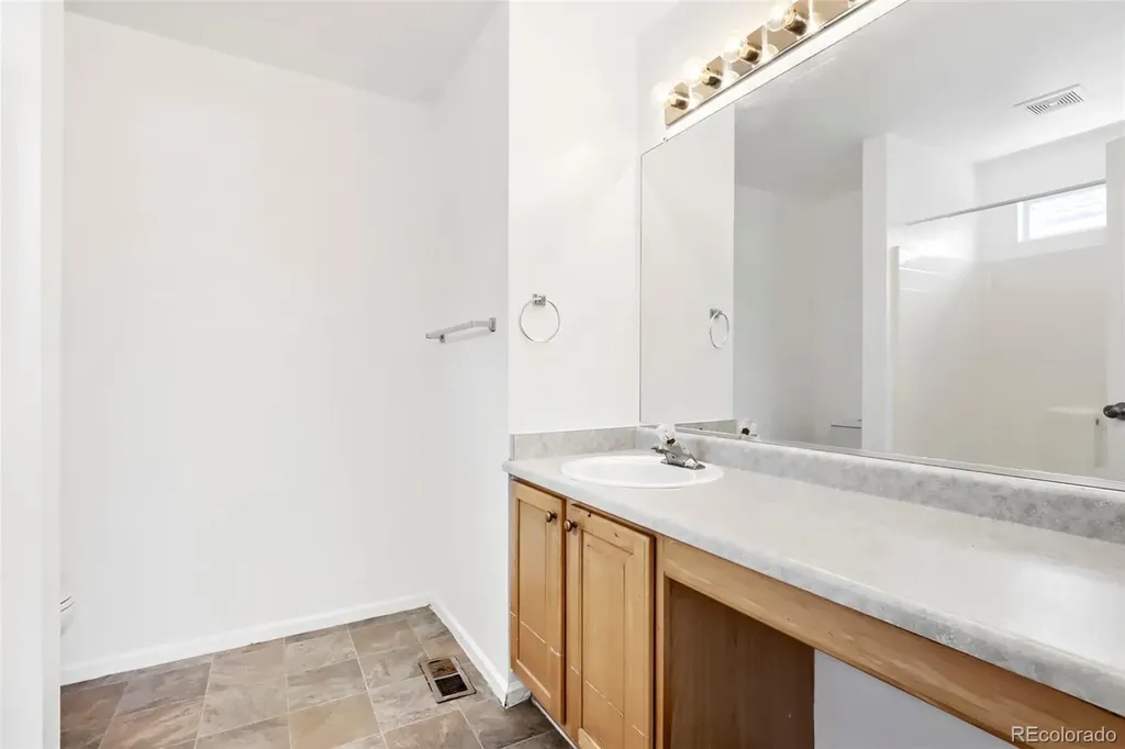 21004 E 41st Place Denver CO 80249