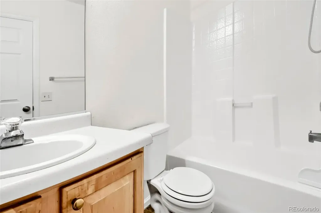 21004 E 41st Place Denver CO 80249