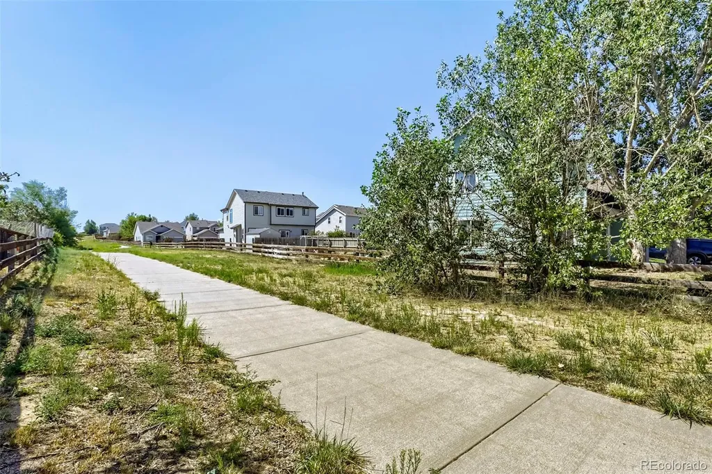 21004 E 41st Place Denver CO 80249